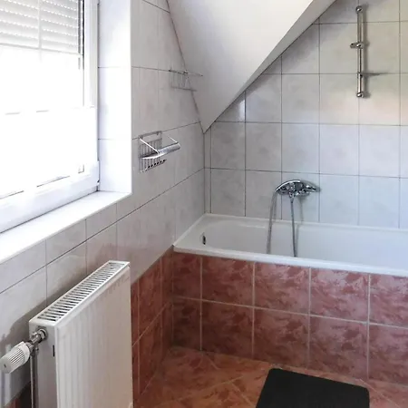 Nice In W/ Outdoor Swimming Pool, Wifi And 3 Bedrooms * Sukoro