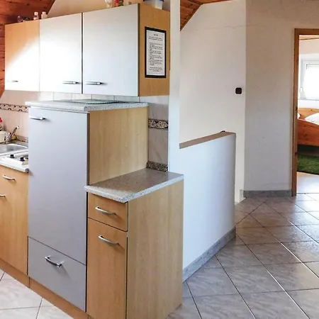 Holiday home Nice In W/ Outdoor Swimming Pool, Wifi And 3 Bedrooms